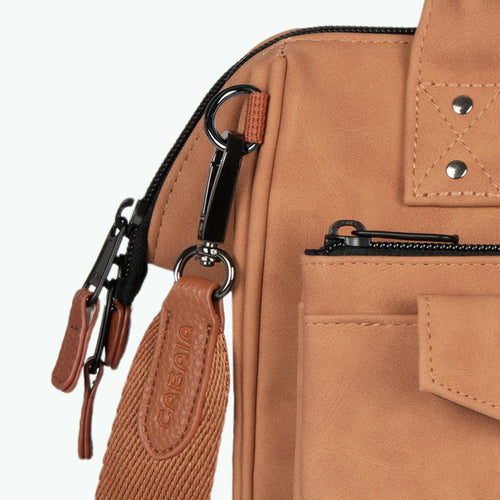 Adventurer Umhängetasche Crossbody Moscow - Cabaïa Europe -  - Cabaïa Europe