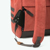 Adventurer red - Medium - Backpack